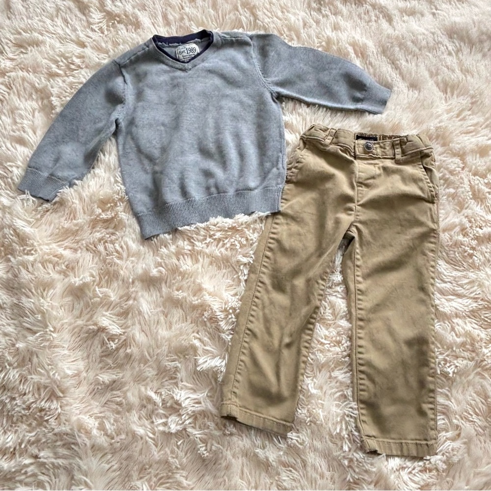 Children’s Place Sweater and Khakis size 2T